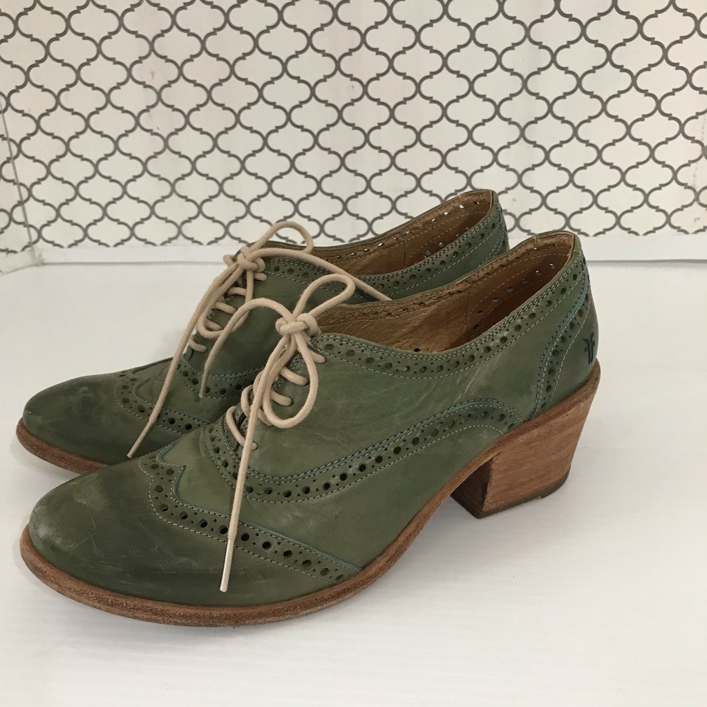 Frye Green Leather Oxford Maggie Perf Wingtip Women’s Size 10b